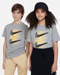Футболка дитяча Nike Sportswear Older Kids' T-Shirt (DX9525-063), L, WHS, 30% - 40%, 1-2 дні