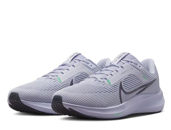 Кросівки чоловічі Nike Air Zoom Pegasus 40 (DV3853-500), 43, WHS, > 50%, 1-2 дні