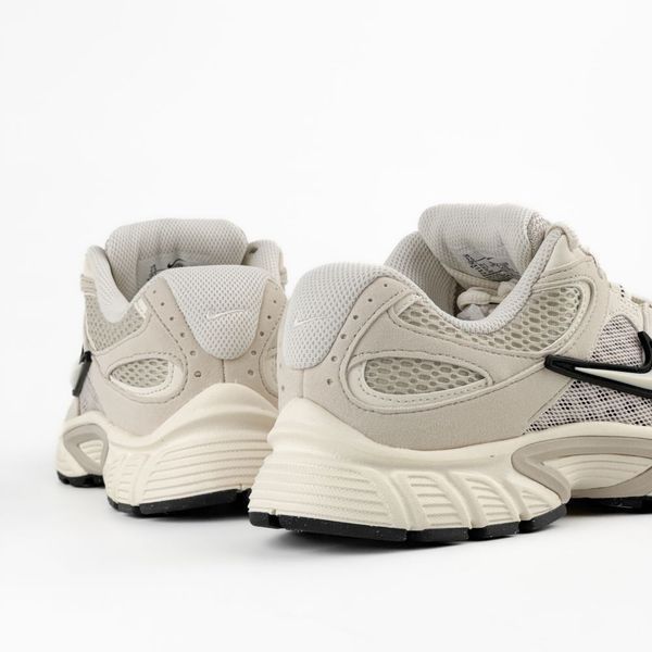 Кроссовки женские Nike W V5 Rnr (II6294-100), 38, OFC, 20% - 30%, 1-2 дня