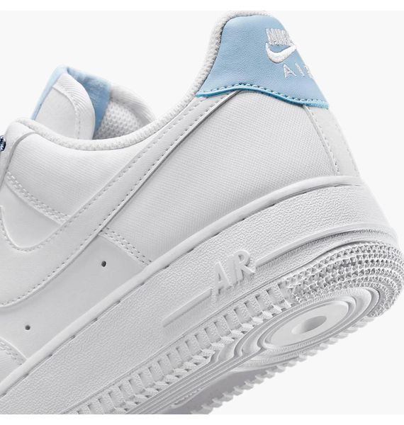 Кросівки жіночі Nike Air Force 1 '07 (IB7167-101), 40, OFC, < 10%, 1-2 дні