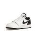 Фотография Ботинки женские Nike Air Jordan 1 Low Gs (553560-132) 4 из 5 | SPORTKINGDOM