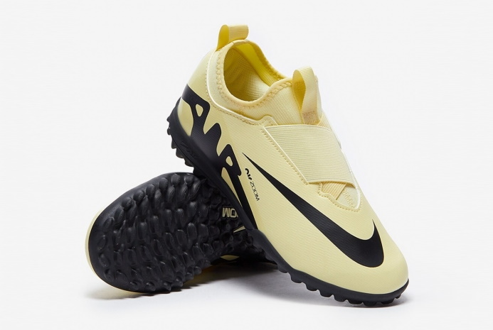 

Сороконіжки дитячі Nike Jr Zoom Vapor 15 Academy Tf (DJ5621-700)