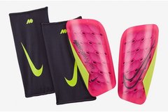 Футбольні щитки унісекс Nike Mercurial Lite (DN3611-606), M, WHS, 30% - 40%, 1-2 дні