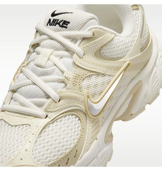 Кроссовки унисекс Nike V5 Rnr Se Beige (IO0464-101), 37.5, WHS, 20% - 30%, 1-2 дня