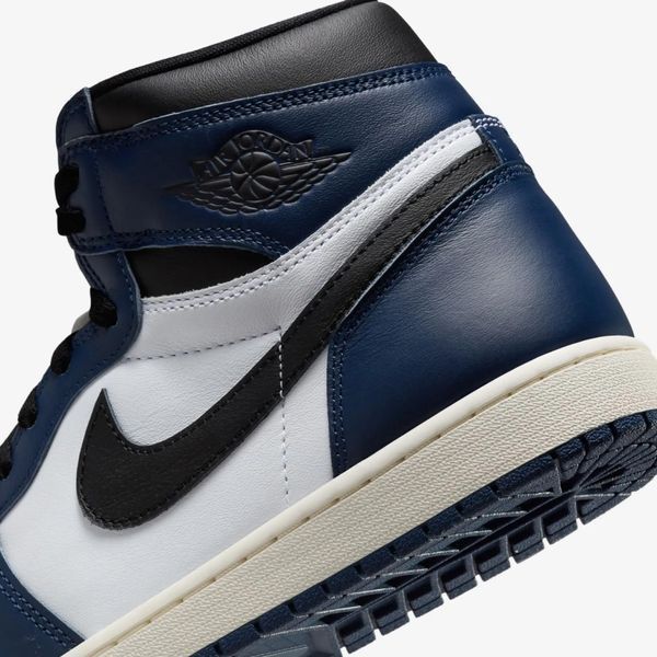 Кросівки унісекс Jordan Air 1 Retro High Og (DZ5485-401), 44, WHS, 1-2 дні