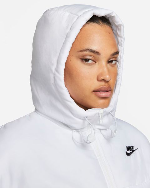 Куртка жіноча Nike Sportswear Classic Puffer (FB7675-100), M, WHS, > 50%, 1-2 дні