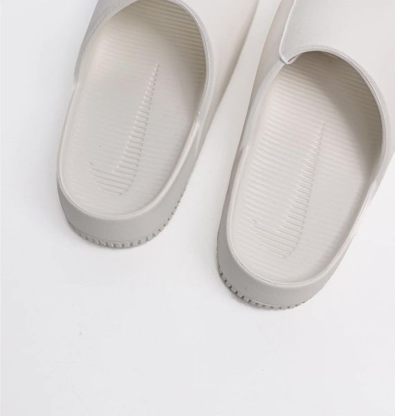 Тапочки чоловічі Nike Calm Slide (FD4116-100), 41, OFC, 30% - 40%, 1-2 дні