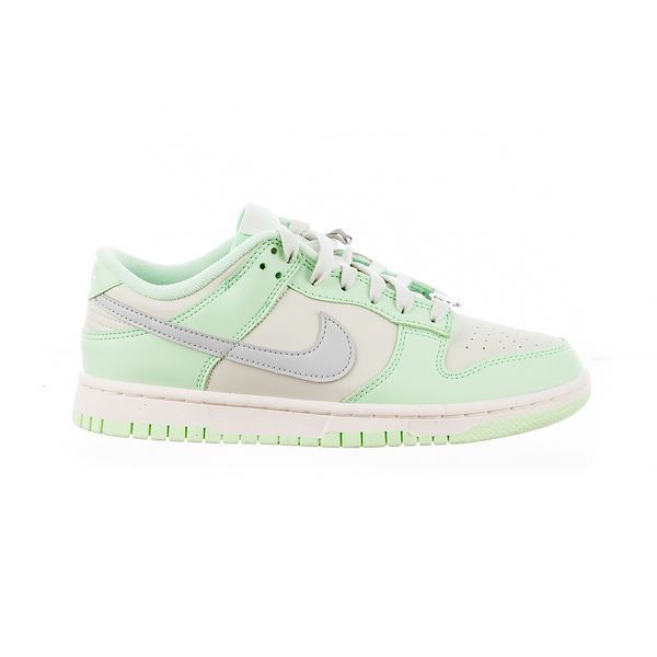 Кроссовки женские Nike Dunk Low Nn Se (FN6344-001), 37.5, OFC, 40% - 50%, 1-2 дня