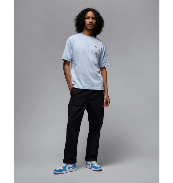 Футболка чоловіча Jordan Brand Sneaker Patch (HJ2326-407), L, OFC, < 10%, 1-2 дні