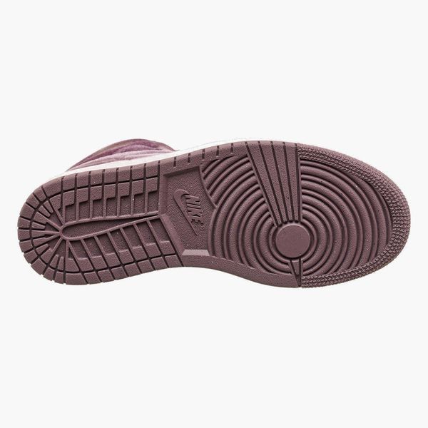 Кроссовки женские Jordan Air 1 Mid Se (DQ8397-500), 38, OFC, > 50%, 1-2 дня