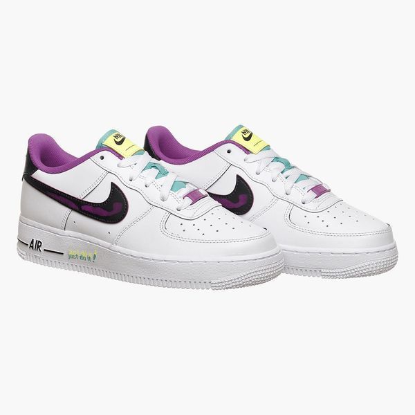 Кроссовки женские Nike Air Force 1 Lv8 Gs (DX3933-100), 37.5, OFC, > 50%, 1-2 дня
