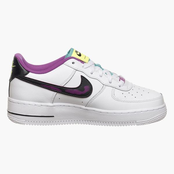 Кроссовки женские Nike Air Force 1 Lv8 Gs (DX3933-100), 37.5, OFC, > 50%, 1-2 дня