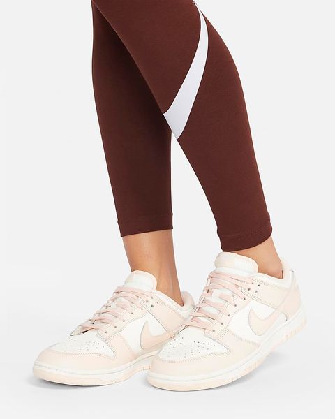 Лосины женские Nike Sportswear Essential (CZ8530-273), M, WHS, 1-2 дня