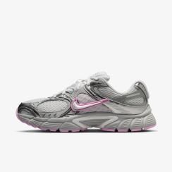 Кросівки жіночі Nike W V5 Rnr (HQ7901-112), 37.5, OFC, 20% - 30%, 1-2 дні