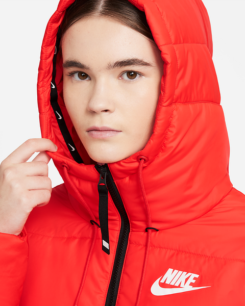 Куртка жіноча Nike Sportswear Therma-Fit Repel (DJ6997-673), XS, OFC