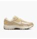 Фотография Кроссовки женские Nike Zoom Vomero 5 (HQ0458-200) 9 из 12 | SPORTKINGDOM