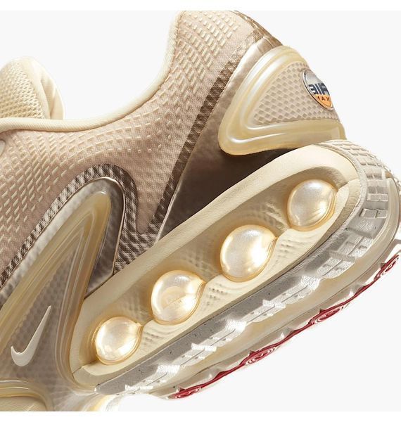Кроссовки женские Nike Air Max Dn (HV4861-200), 37.5, OFC, < 10%, 1-2 дня