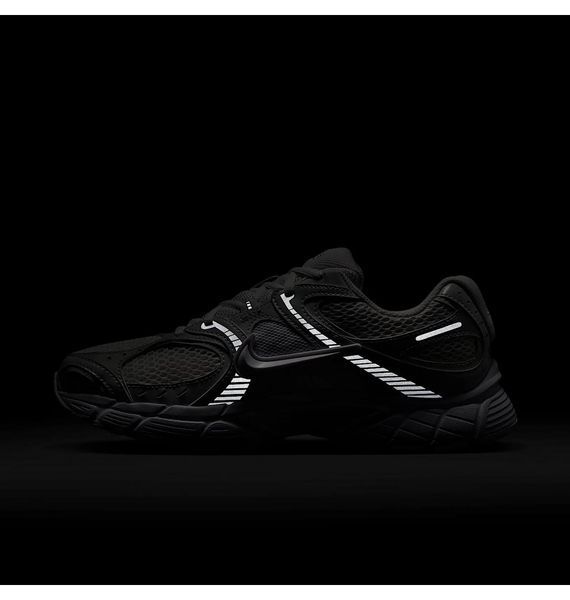 Кросівки жіночі Nike V5 Rnr White Black Metallic Silver (HQ7901-101), 36.5, OFC, 30% - 40%, 1-2 дні