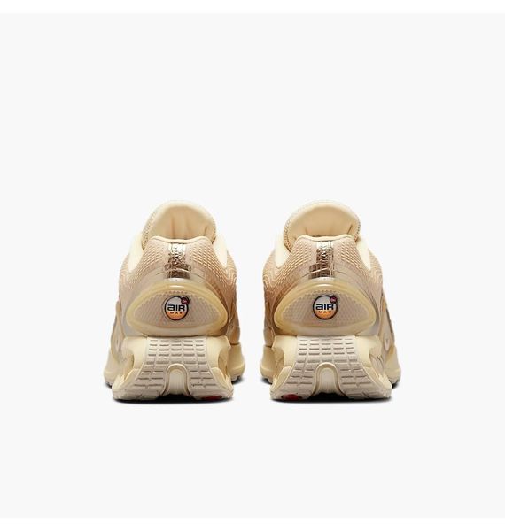 Кроссовки женские Nike Air Max Dn (HV4861-200), 37.5, OFC, < 10%, 1-2 дня
