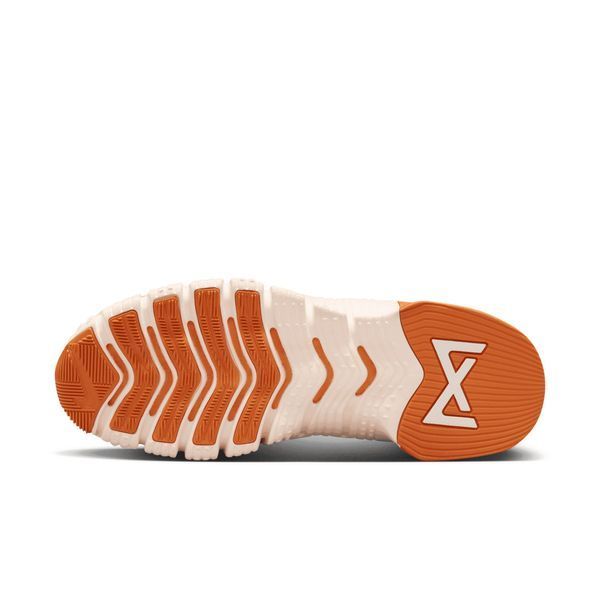 Кросівки жіночі Nike Free Metcon 5 'Amber Brown Campfire Orange (DV3950-200), 37.5, OFC, 1-2 дні