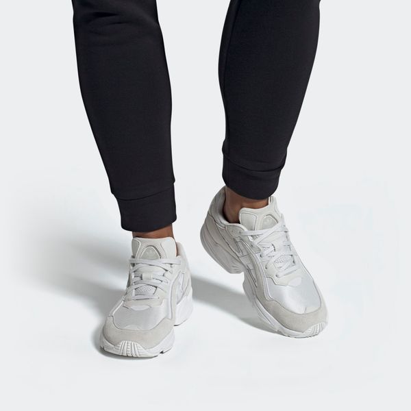 Кросівки чоловічі Adidas Yung-96 Chasm (EE7238), 46, WHS