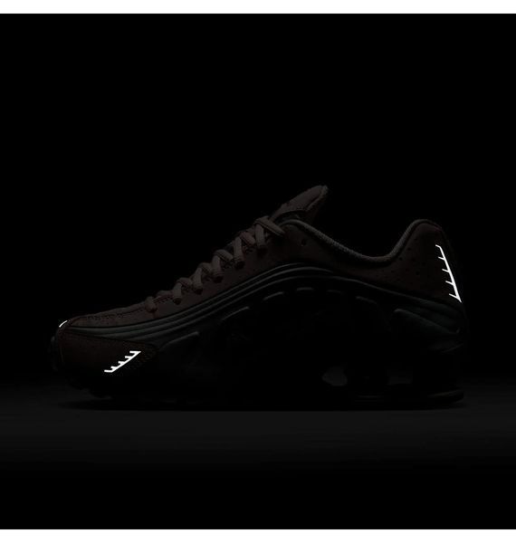 Кросівки жіночі Nike Shox R4 (AR3565-600), 38, OFC, < 10%, 1-2 дні