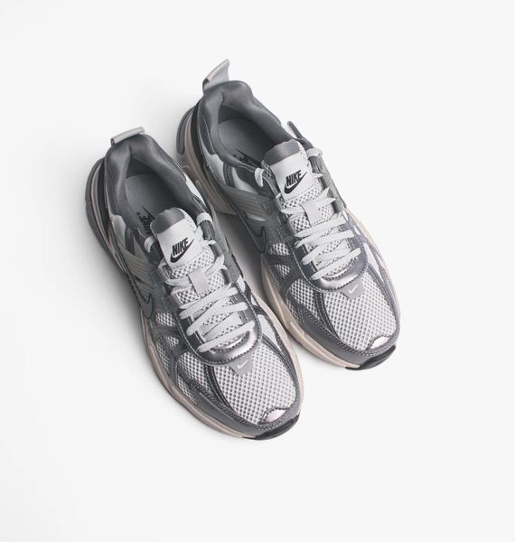Кросівки для бігу жіночі Nike V2k Run (FD0736-003), 38, WHS, 30% - 40%, 1-2 дні