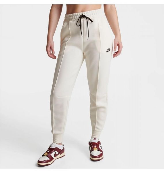 Брюки женские Nike W Nsw Tech Fleece Mr Jggr (FB8330-110), XS, OFC, > 50%, 1-2 дня