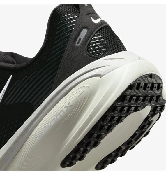 Кросівки чоловічі Nike Vomero 18 Black (HM6803-007), 42.5, WHS, 1-2 дні