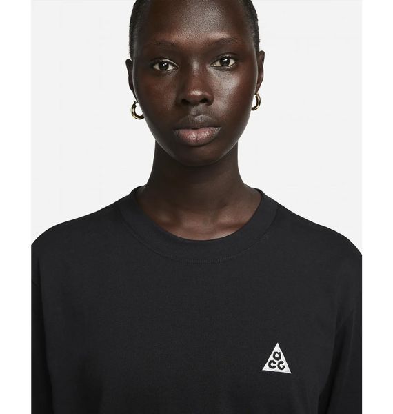 Футболка женская Nike Short-Sleeve T-Shirt (DJ3646-011), M, OFC, < 10%, 1-2 дня