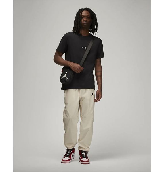 Футболка чоловіча Jordan Mens T-Shirt (DM3182-010), S, OFC, 30% - 40%, 1-2 дні