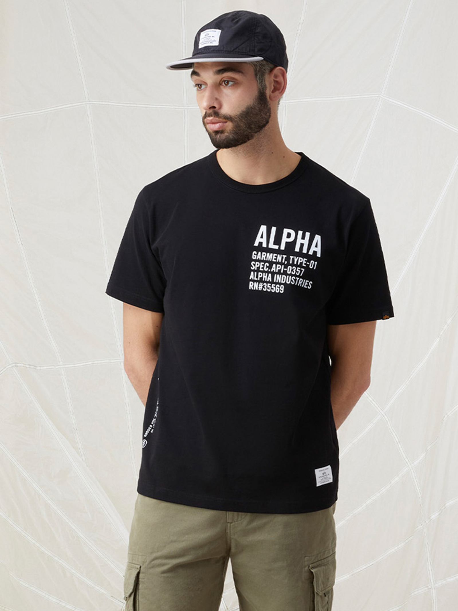 

Футболка чоловіча Alpha Industries Graphic Tee (MTA53000C1_001)