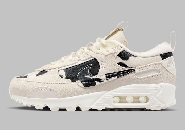 Кроссовки женские Nike W Air Max 90 Futura (FN7170-133), 35.5, WHS, 1-2 дня