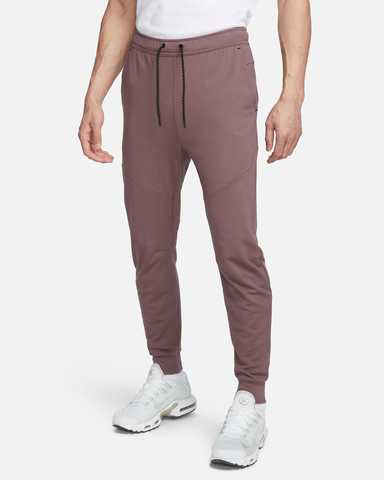 Nike store jogger tracksuit