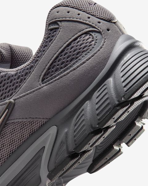 Кросівки чоловічі Nike V5 Rnr (II6292-006), 46, OFC, 20% - 30%, 1-2 дні