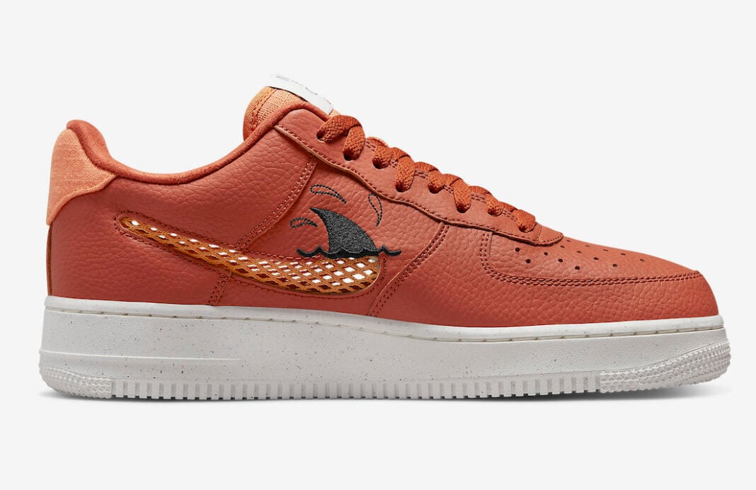 

Кросівки чоловічі Nike Air Force 1 “Sun Club” (DM0117-800)