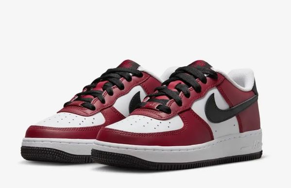 Кроссовки женские Nike Air Force 1 Low Lv8 Team (FD0300-600), 39, WHS, 10% - 20%, 1-2 дня