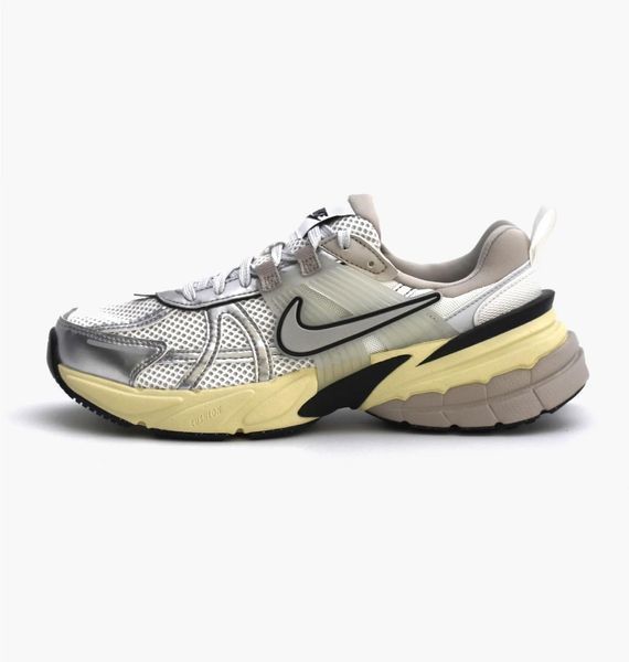 Кросівки жіночі Nike Wmns V2k Run (FD0736-100), 36.5, OFC, 30% - 40%, 1-2 дні