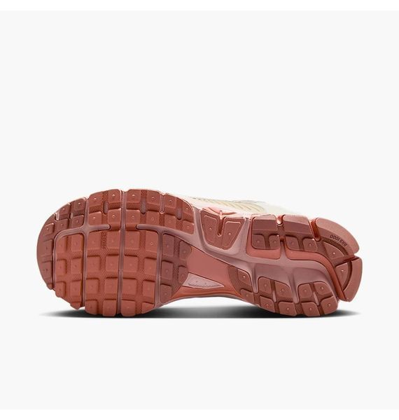 Кроссовки женские Nike Wmns Zoom Vomero 5 (FJ2028-002), 36.5, OFC, < 10%, 1-2 дня
