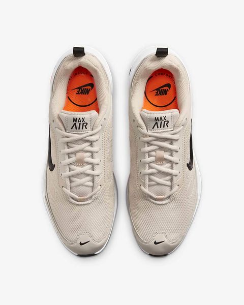 Кросівки чоловічі Nike Air Max Ap Shoes (CU4826-105), 41, WHS, > 50%, 1-2 дні