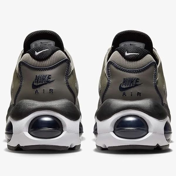 Кроссовки мужские Nike Air Max Tw Flat Pewter (DV7721-001), 45, WHS, 10% - 20%, 1-2 дня