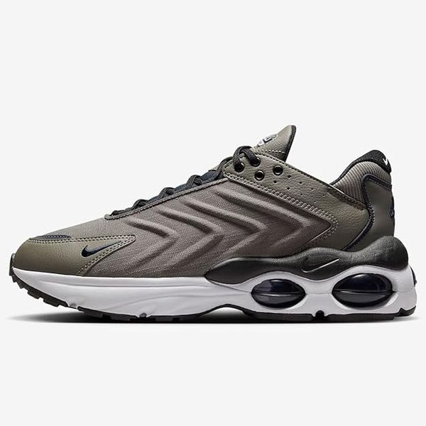 Кроссовки мужские Nike Air Max Tw Flat Pewter (DV7721-001), 45, WHS, 10% - 20%, 1-2 дня