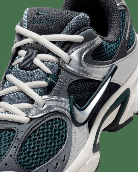 Кросівки жіночі Nike V5 Rnr (HQ7901-300), 37.5, OFC, 30% - 40%, 1-2 дні