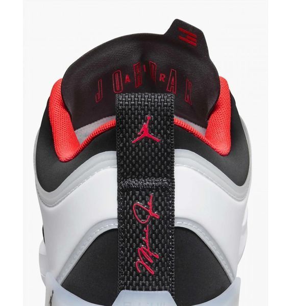 Кроссовки мужские Nike Air Jordan 37 Low Sneakers (DQ4122-100), 45.5, OFC, < 10%, 1-2 дня