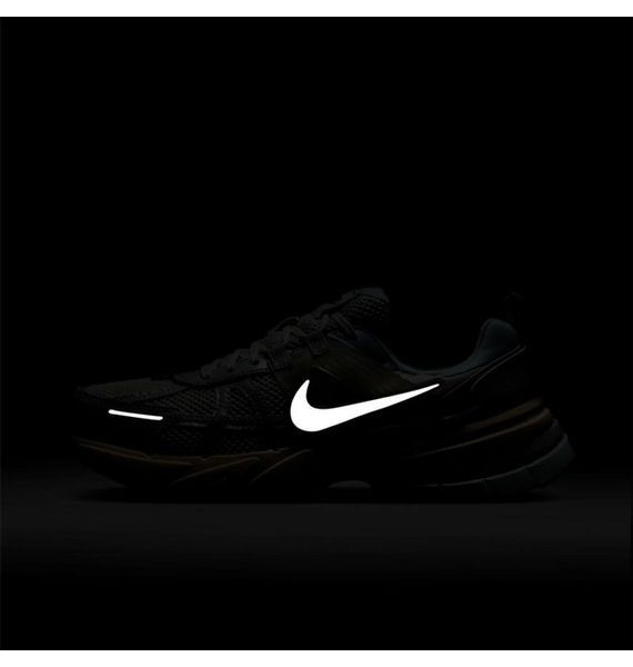 Кроссовки для бега женские Nike V2k Run (FD0736-004), 39, OFC, 20% - 30%, 1-2 дня
