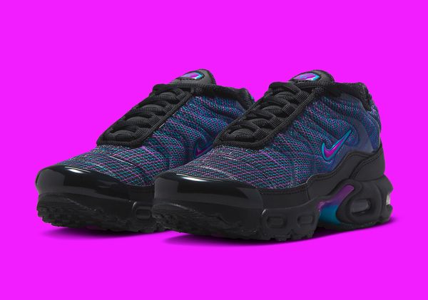 Кросівки жіночі Nike Air Max Plus Gs (FB8027-001), 38.5, WHS, 10% - 20%, 1-2 дні