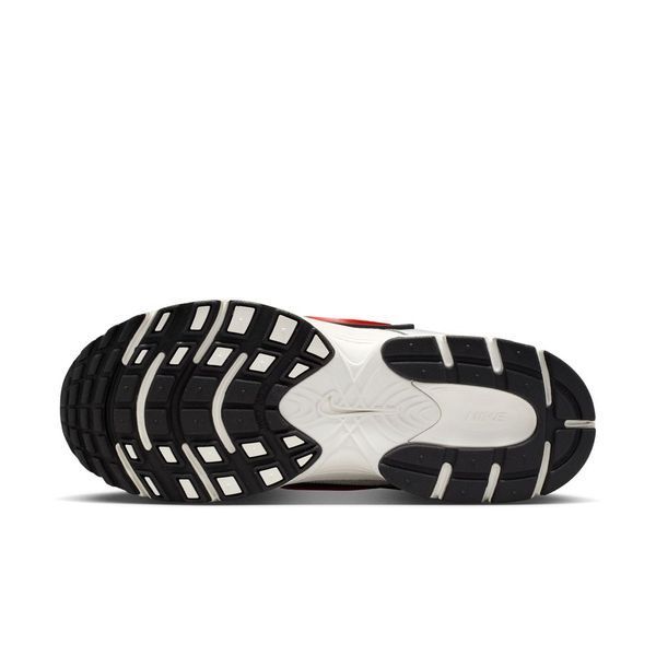 Кросівки жіночі Nike W V5 Rnr (HQ7901-108), 40, WHS, 10% - 20%, 1-2 дні