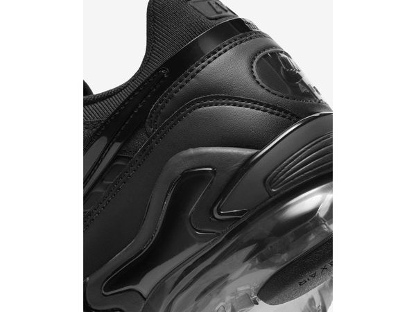 Кросівки чоловічі Nike Air Vapormax Evo (CT2868-003), 42, WHS
