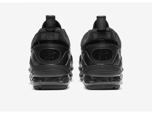 Кросівки чоловічі Nike Air Vapormax Evo (CT2868-003), 42, WHS