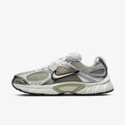 Кросівки жіночі Nike W V5 Rnr (HQ7901-110), 38, OFC, 20% - 30%, 1-2 дні